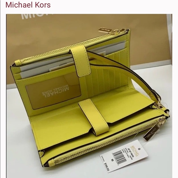 MICHAEL KORS LARGE DOUBLE ZIP WRISTLET WALLET SUNSHINE COLOR - Picture 12 of 13